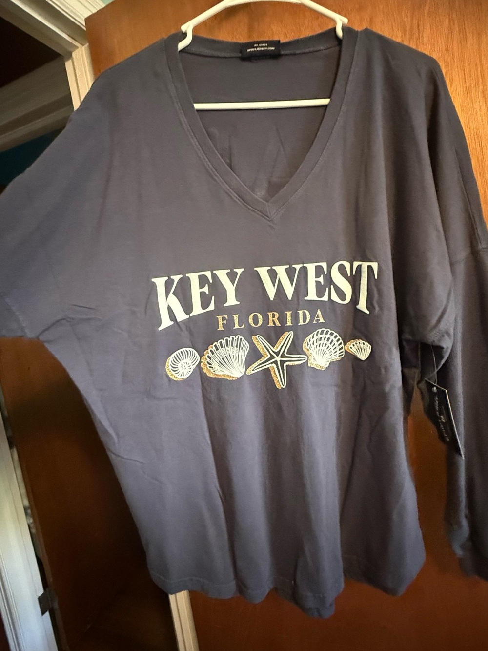 Key West Florida Shell Graphic V-Neck Long Sleeve Tee - Navy Blue